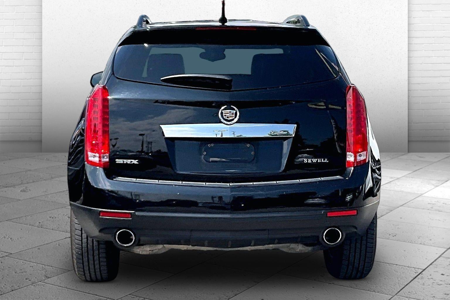 2010 Cadillac SRX Base