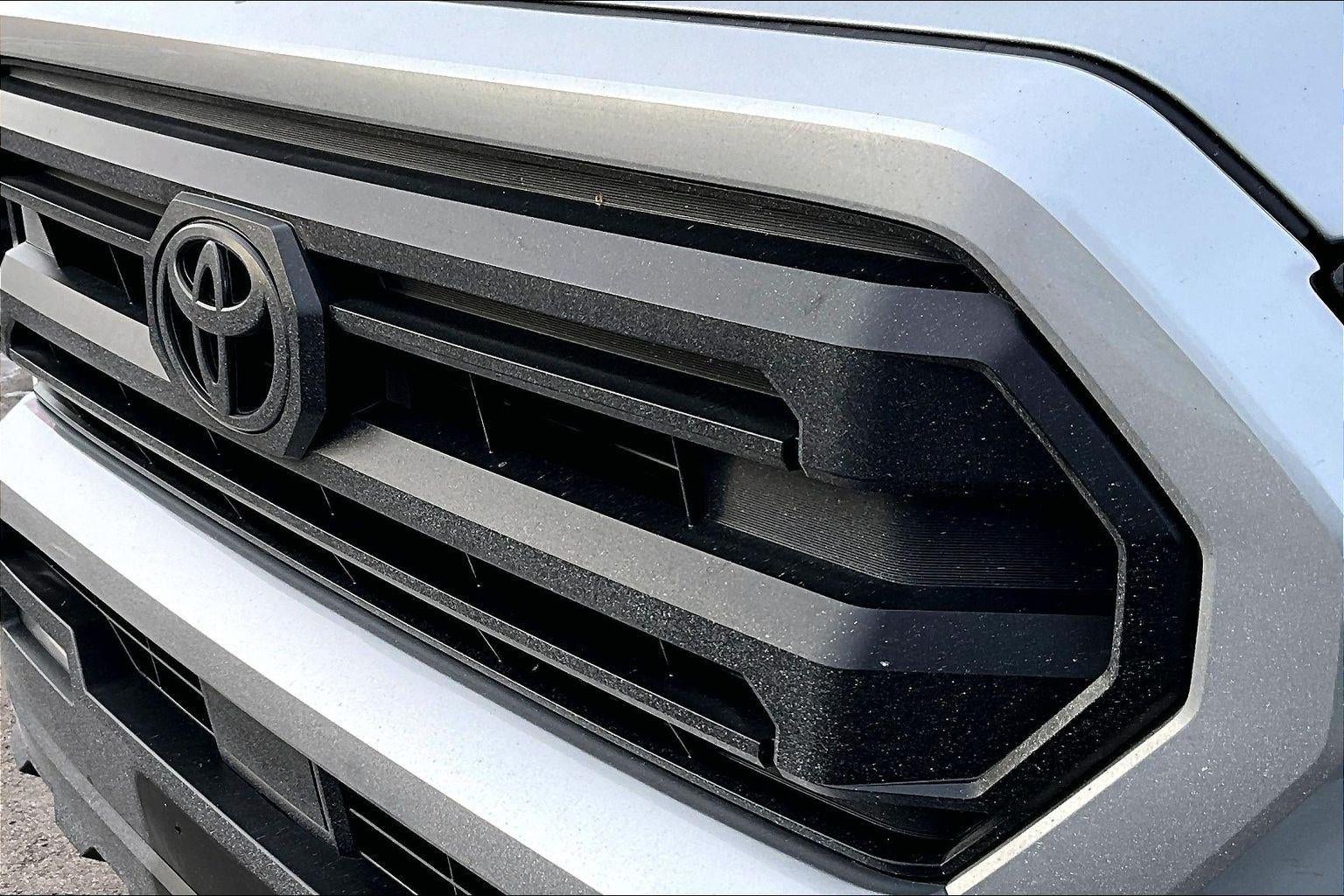 2025 Toyota Tacoma 4WD SR