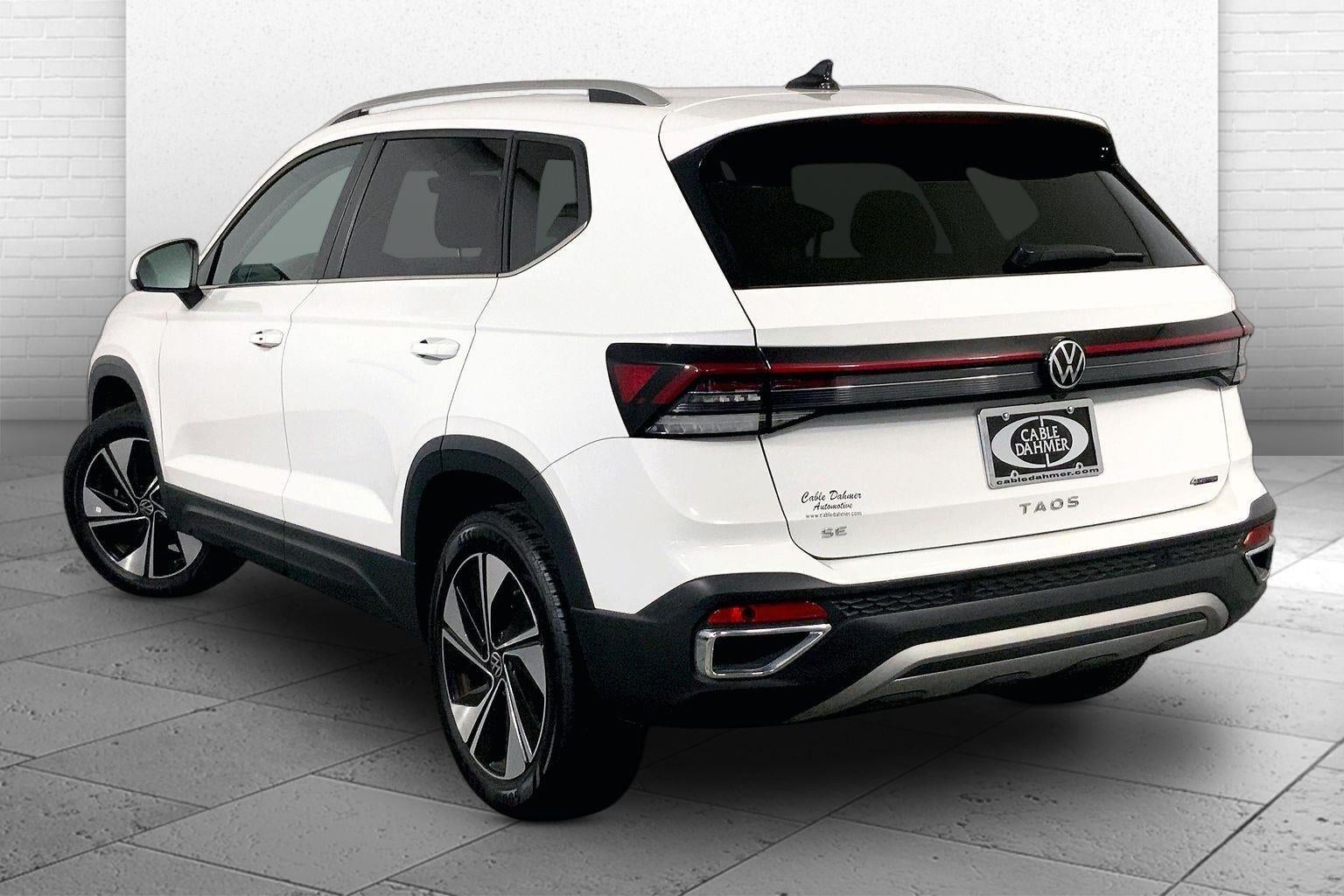 2025 Volkswagen Taos SE