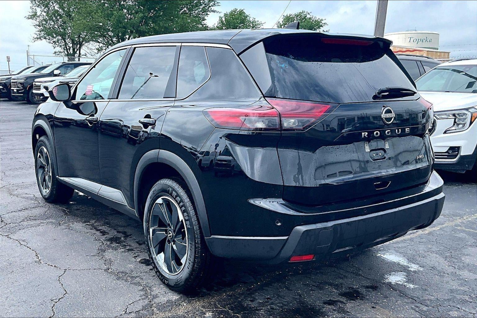 2025 Nissan Rogue SV