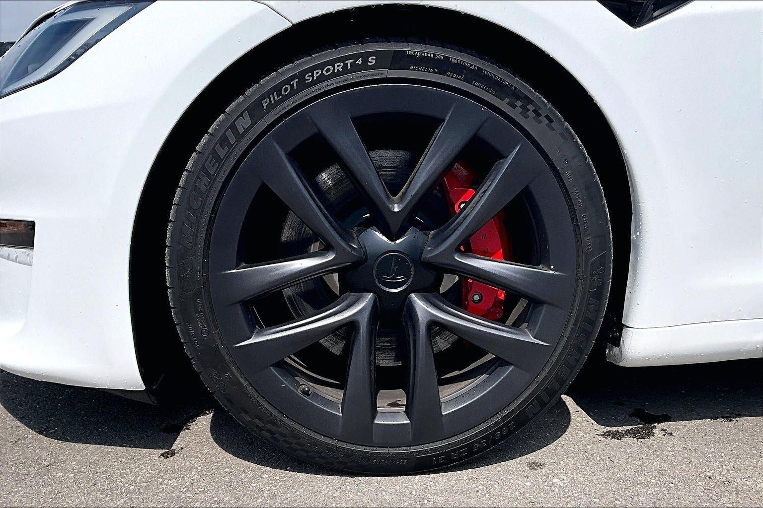 2023 Tesla Model S Plaid