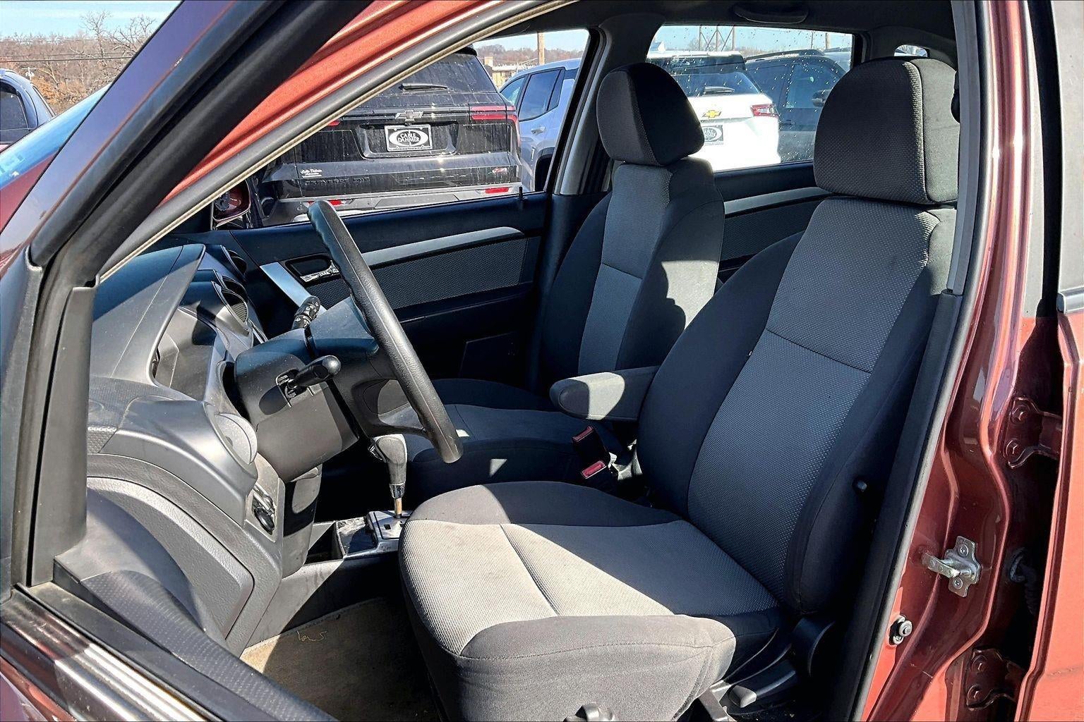 2011 Chevrolet Aveo LT w/1LT