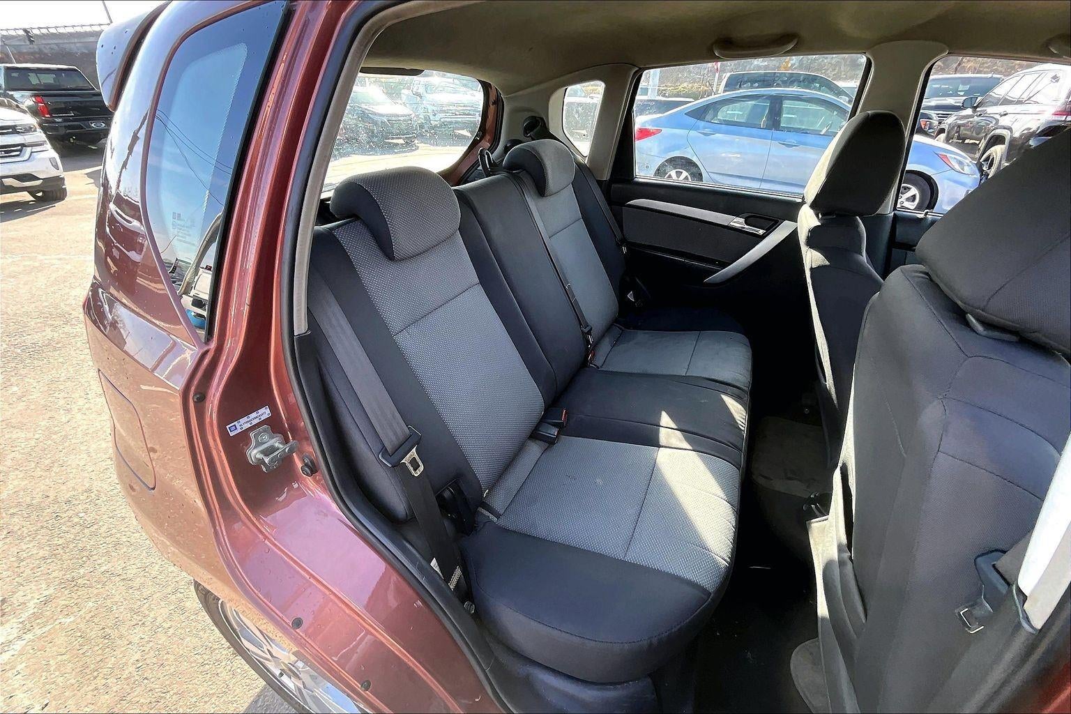 2011 Chevrolet Aveo LT w/1LT