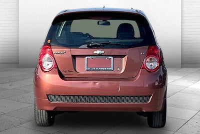 2011 Chevrolet Aveo LT w/1LT