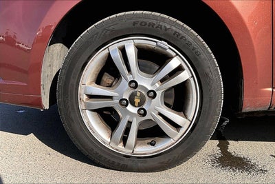 2011 Chevrolet Aveo LT w/1LT