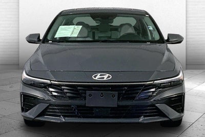 2025 Hyundai Elantra Hybrid Limited
