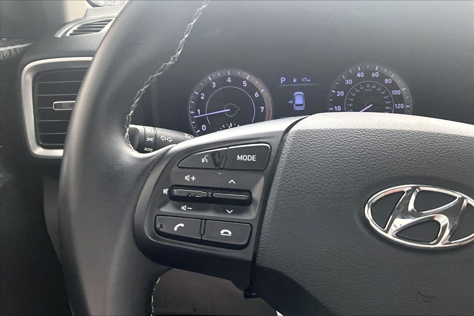 2020 Hyundai Venue SEL