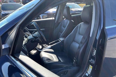 2015 Volvo XC60 T6 Platinum