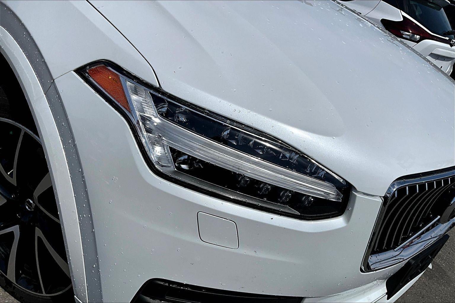 2021 Volvo XC90 Momentum