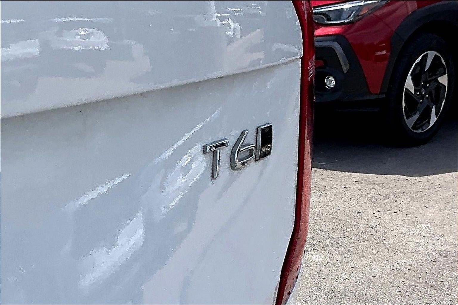 2021 Volvo XC90 Momentum