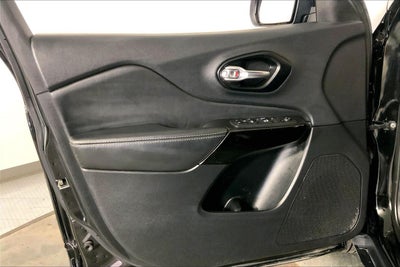 2023 Jeep Cherokee Altitude Lux 4x4