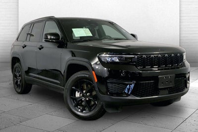 2025 Jeep Grand Cherokee Altitude 4x4