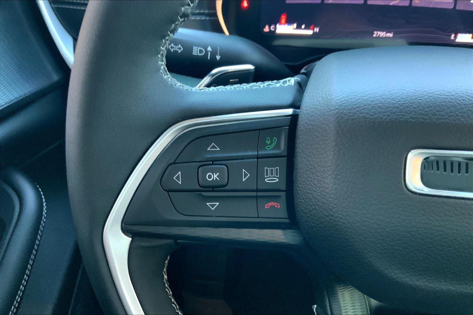 2023 Jeep Grand Cherokee Altitude X 4x4