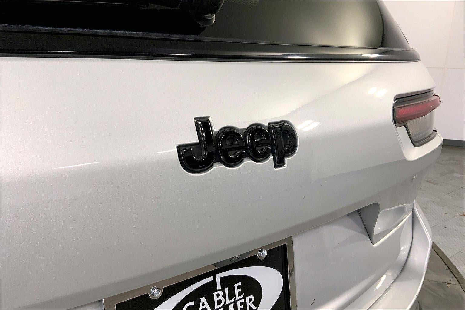 2024 Jeep Grand Cherokee L Altitude 4x4