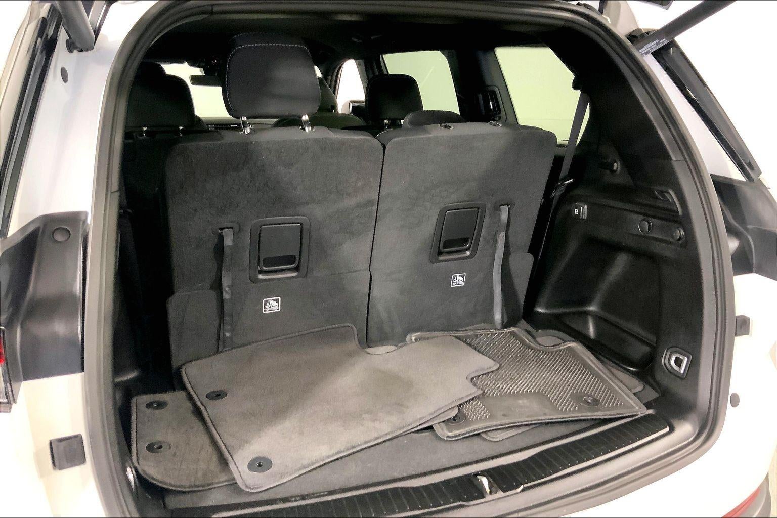 2025 Jeep Grand Cherokee L Laredo 4x4