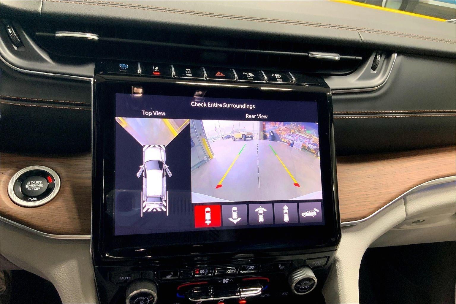 2022 Jeep Grand Cherokee 4xe Summit 4x4