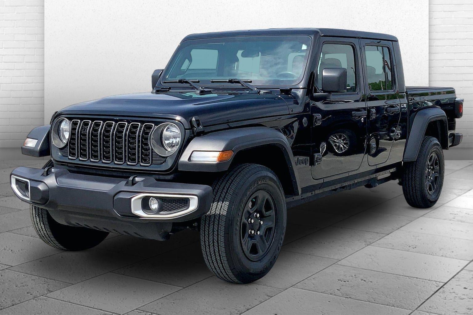 2024 Jeep Gladiator Sport
