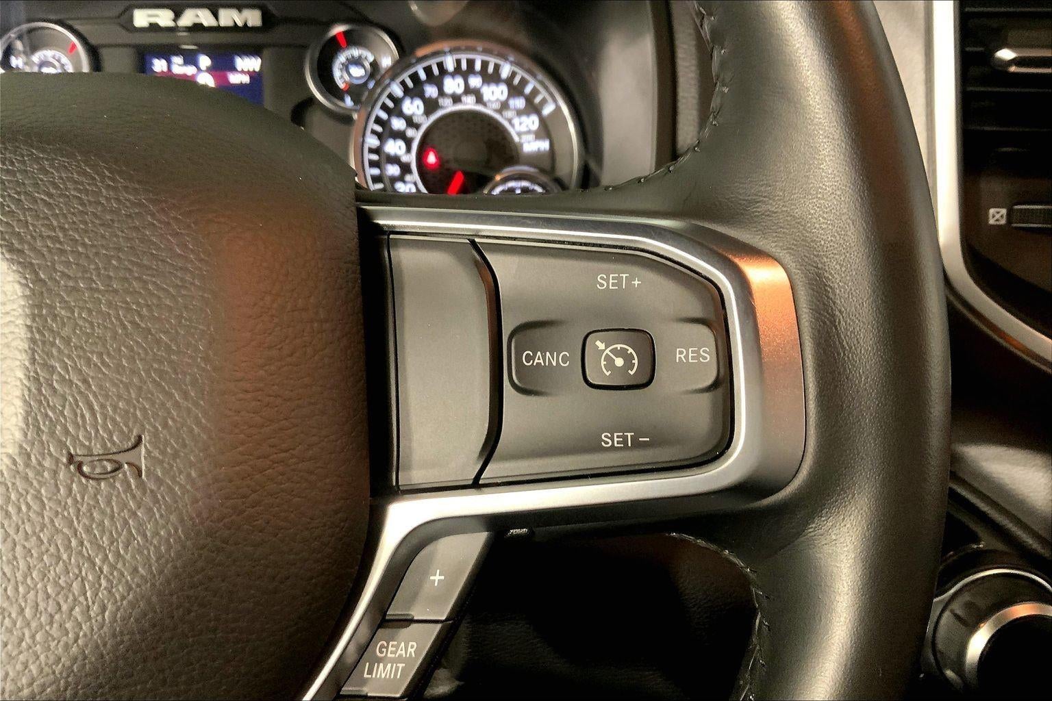 2024 RAM 1500 Big Horn Crew Cab 4x4 5'7' Box