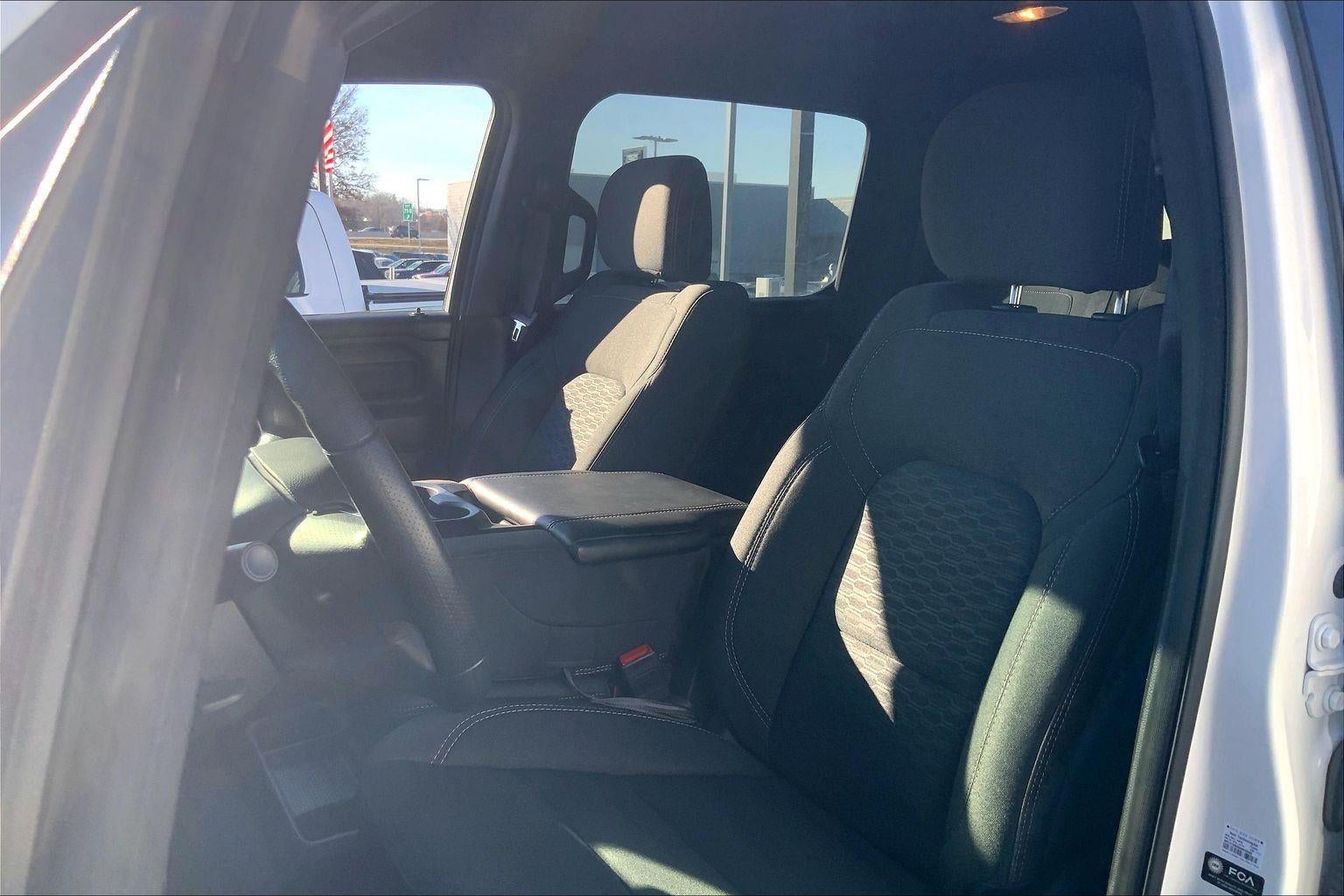 2025 RAM 1500 Warlock Crew Cab 4x4 5'7' Box