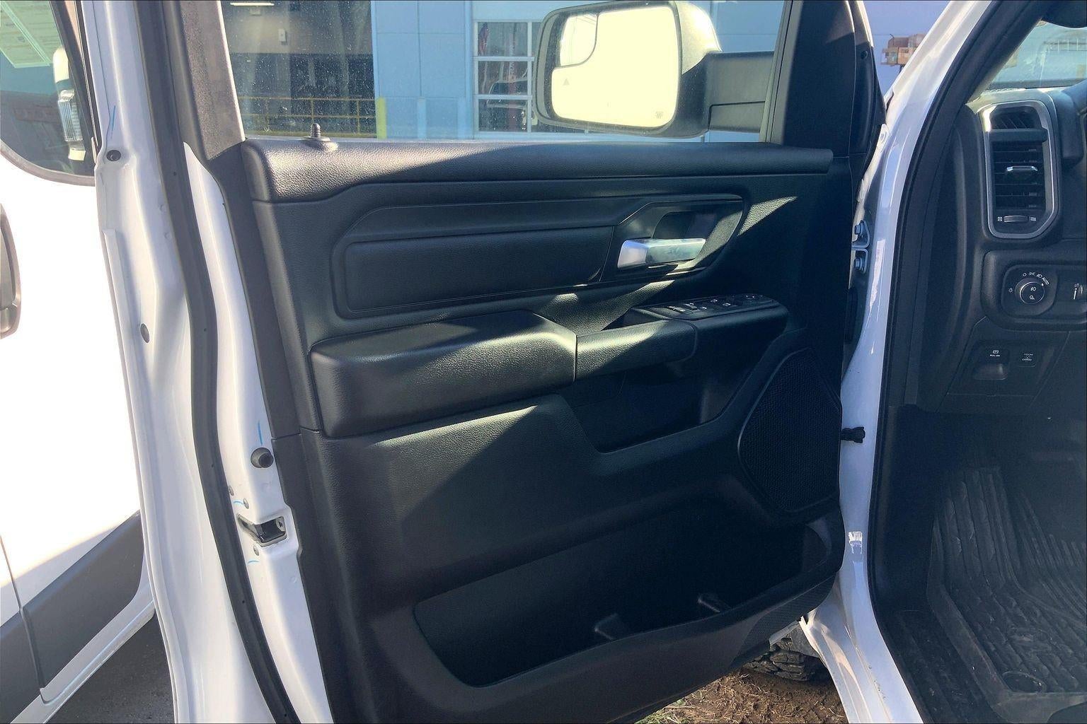 2025 RAM 1500 Warlock Crew Cab 4x4 5'7' Box