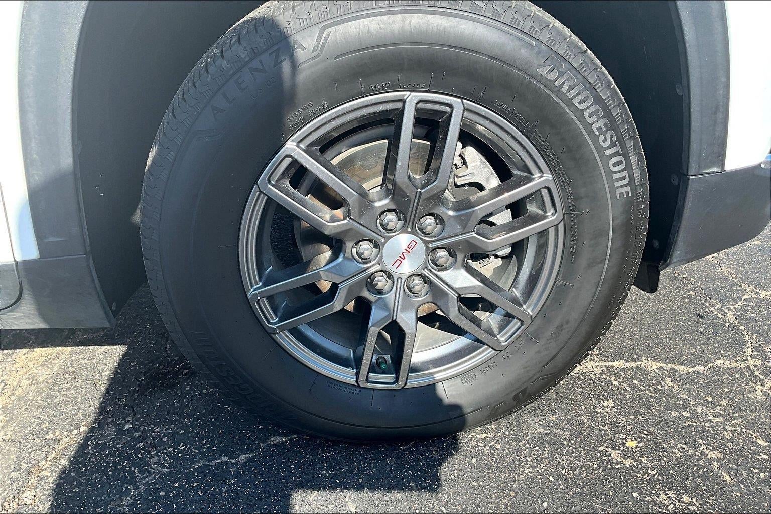 2025 GMC Acadia AWD Elevation