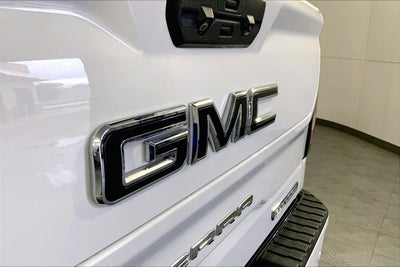 2022 GMC Sierra 1500 4WD Crew Cab Short Box Elevation