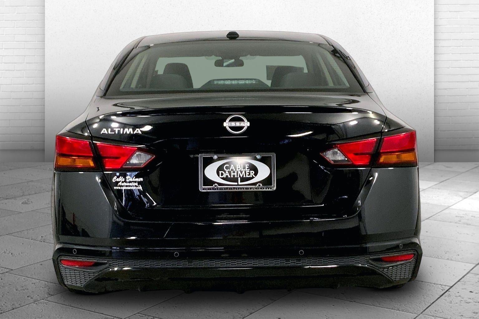 2025 Nissan Altima SV FWD
