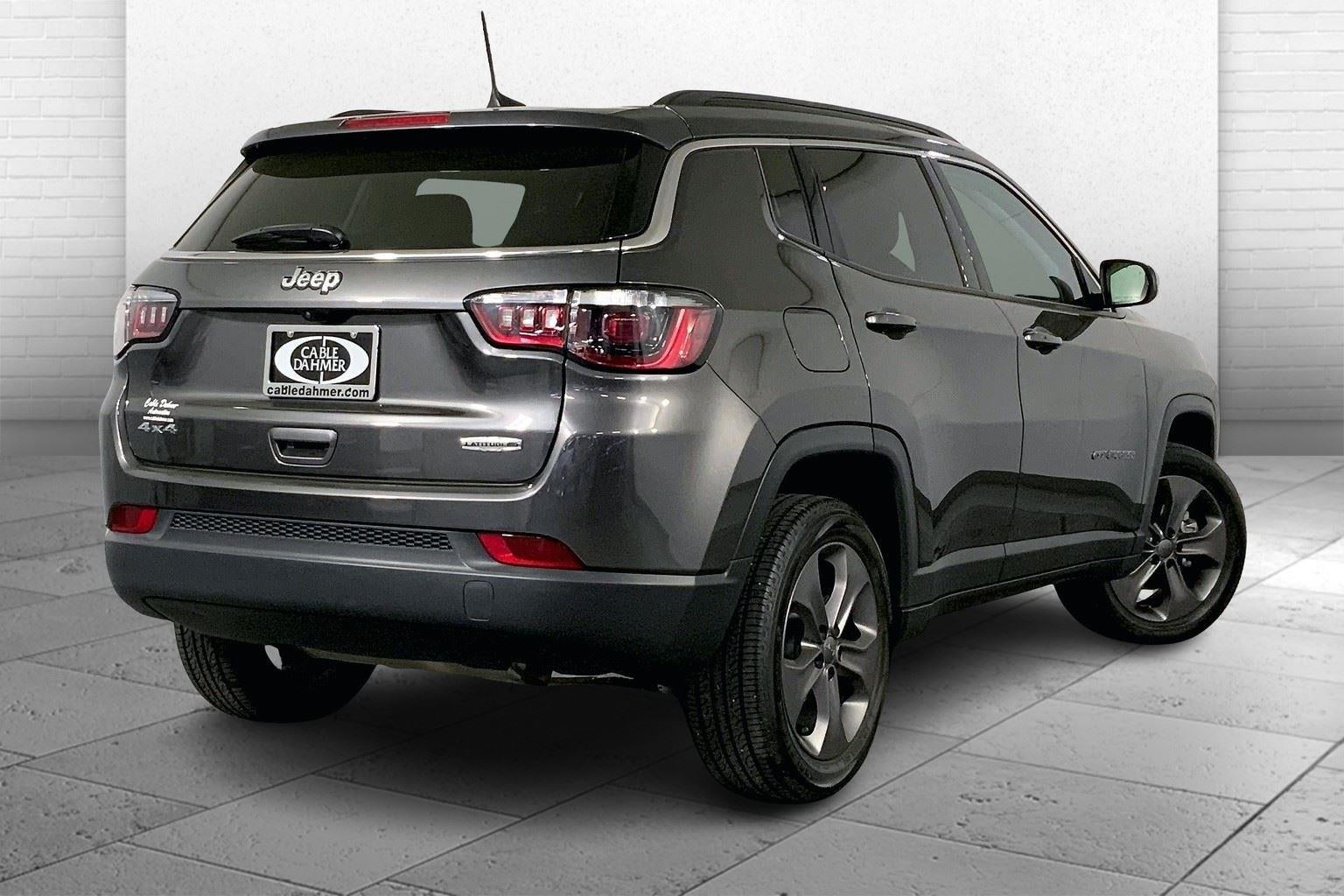 2022 Jeep Compass Latitude Lux 4x4