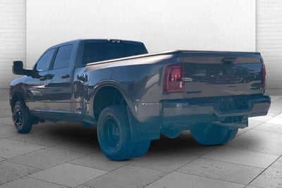 2026 RAM 3500 Big Horn Crew Cab 4x4 8' Box