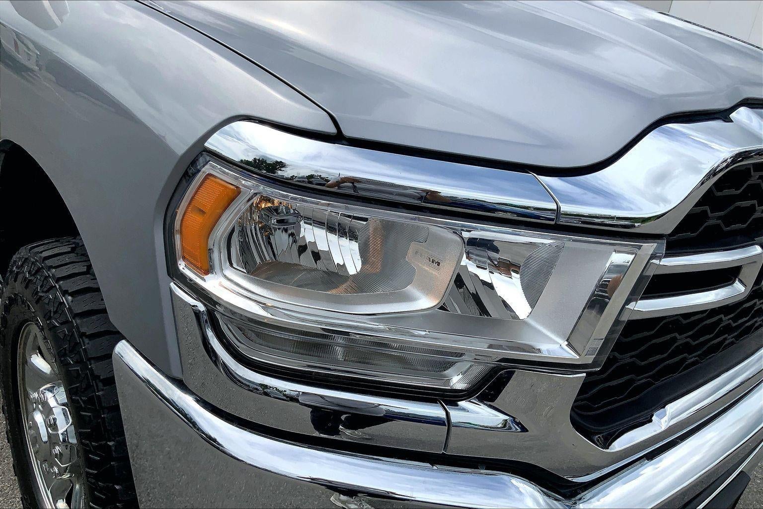 2021 RAM 2500 Tradesman Crew Cab 4x4 6'4' Box