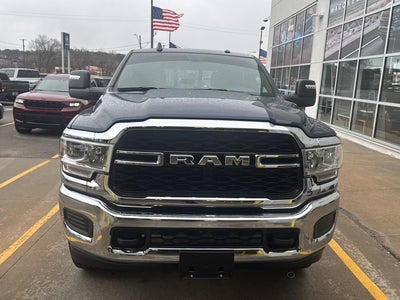 2024 RAM 2500 Tradesman Crew Cab 4x4 6'4' Box