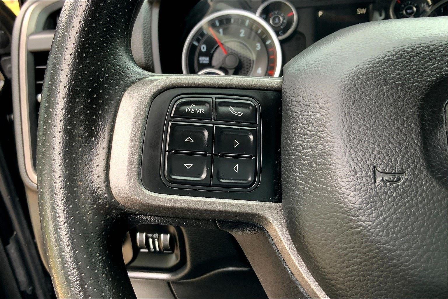 2019 RAM 2500 Tradesman Crew Cab 4x4 6'4' Box