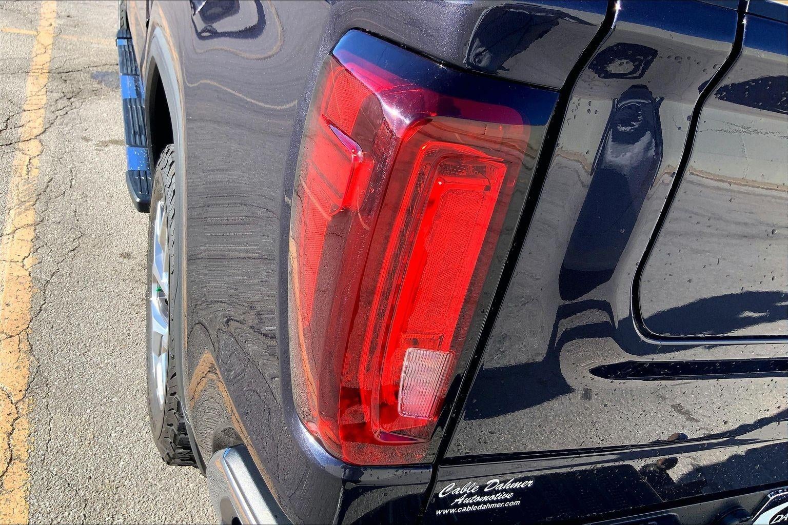 2023 GMC Sierra 1500 4WD Crew Cab Short Box SLT