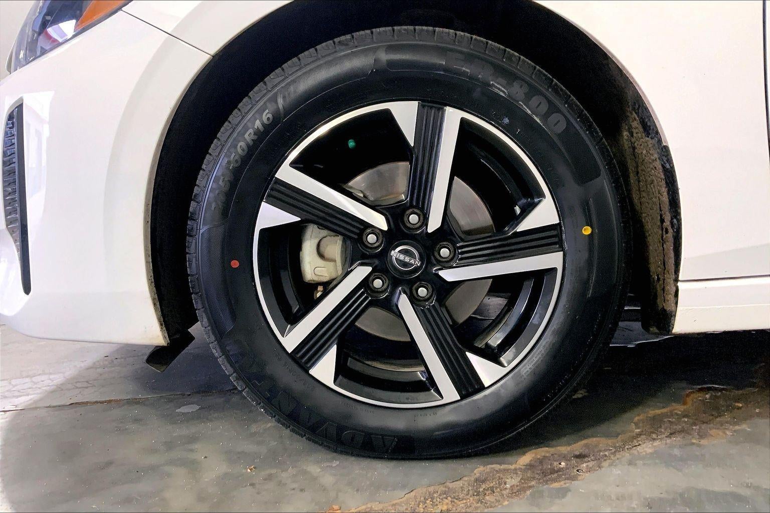 2024 Nissan Sentra SV Xtronic CVT