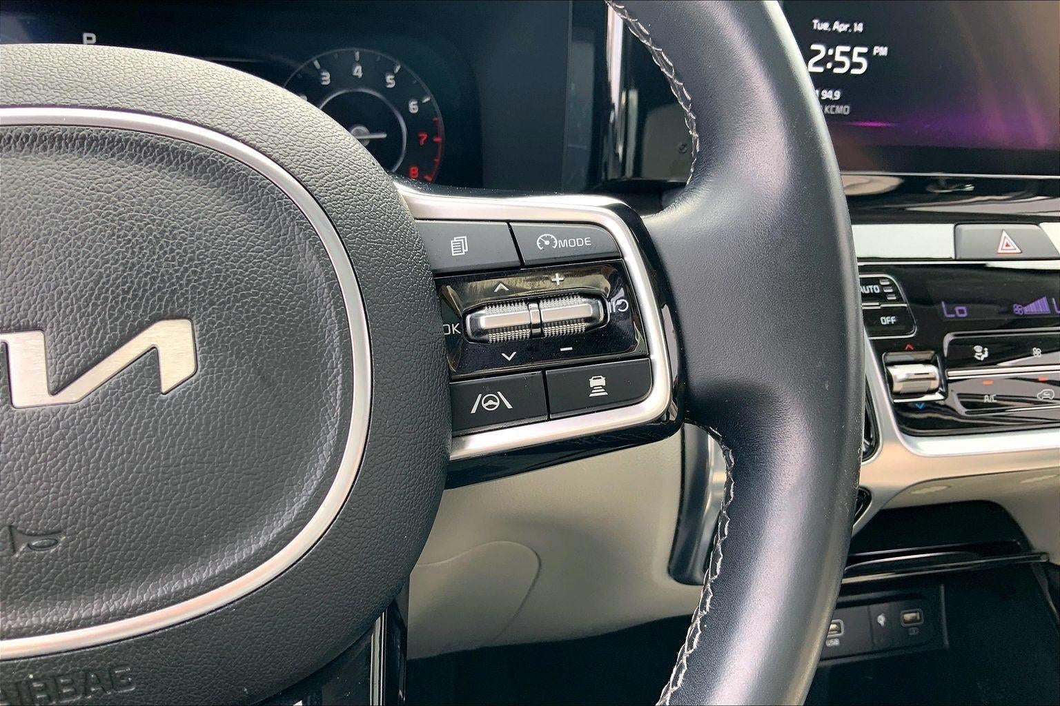 2023 Kia Sorento SX