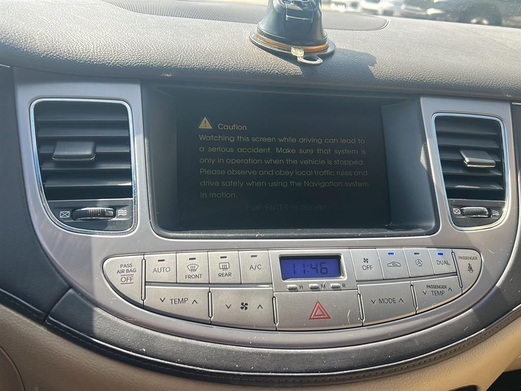 2010 Hyundai Genesis 4DR SDN V8