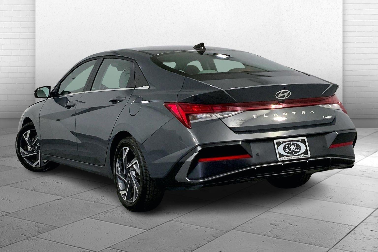2024 Hyundai Elantra Limited
