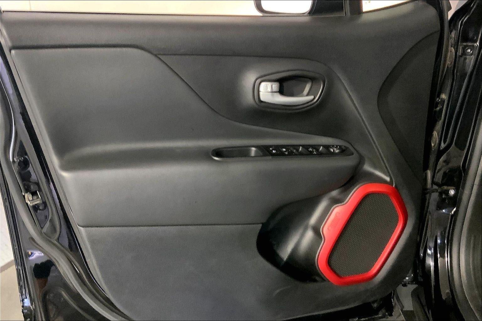 2023 Jeep Renegade Trailhawk 4x4