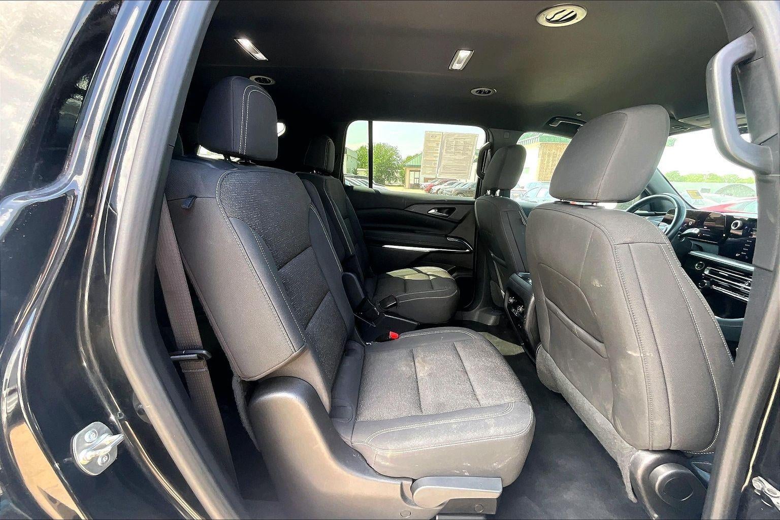 2024 Chevrolet Traverse FWD LT