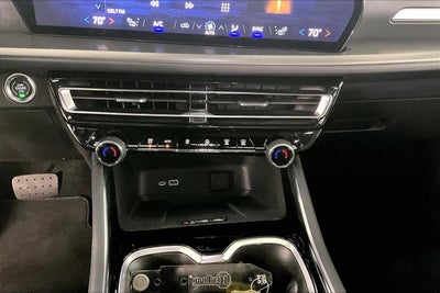 2025 Chevrolet Traverse FWD LT