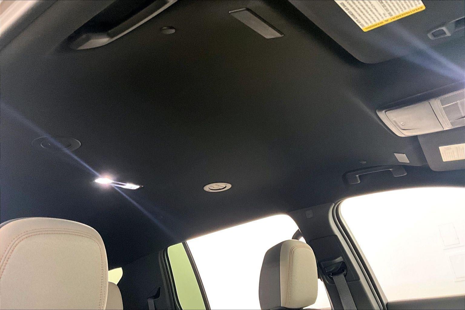 2025 Chevrolet Traverse FWD LT