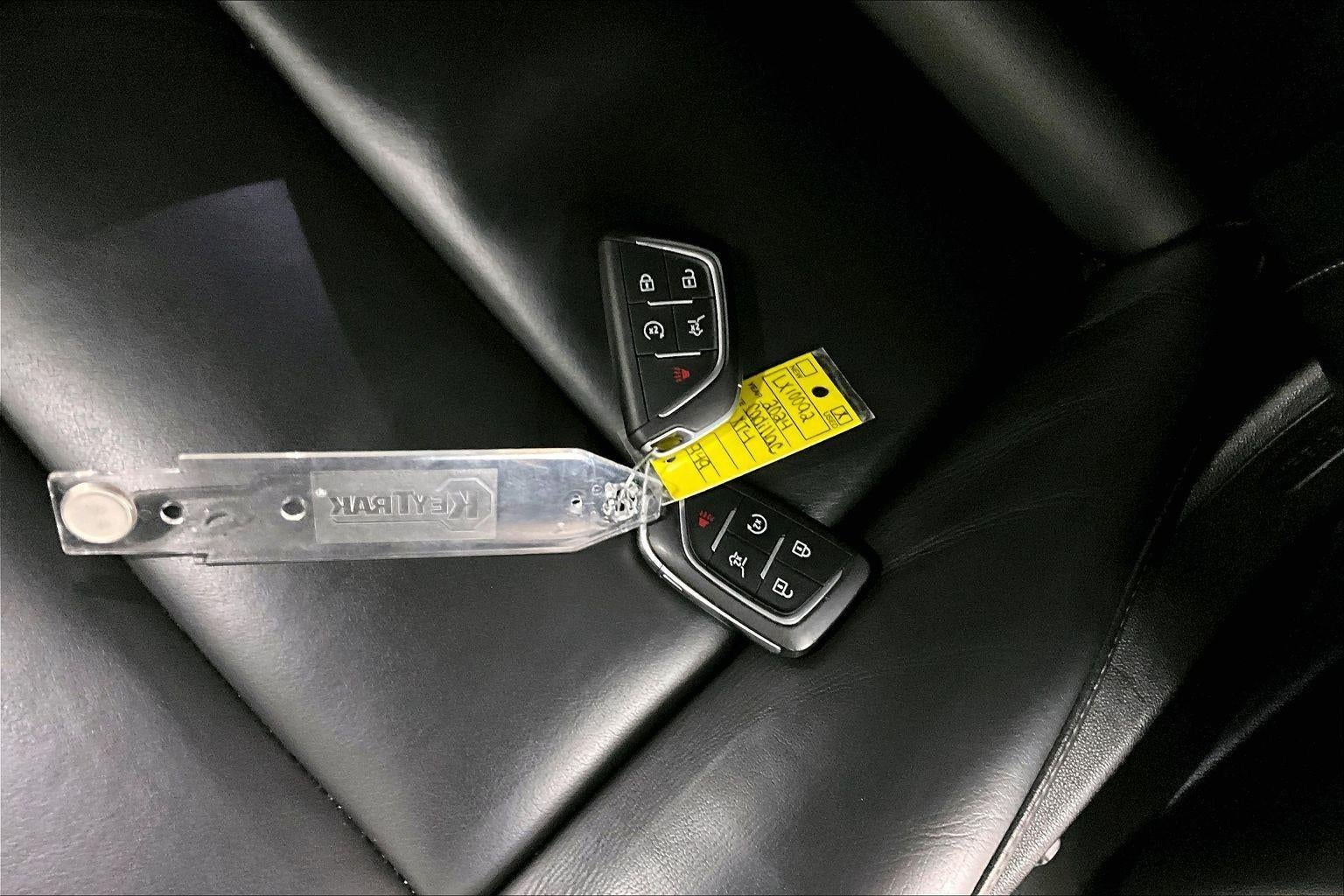 2024 Cadillac XT4 AWD Premium Luxury