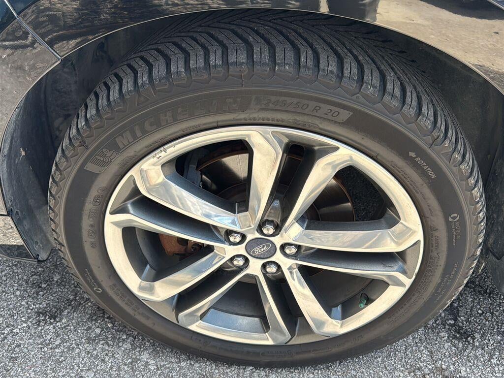2016 Ford Edge Sport