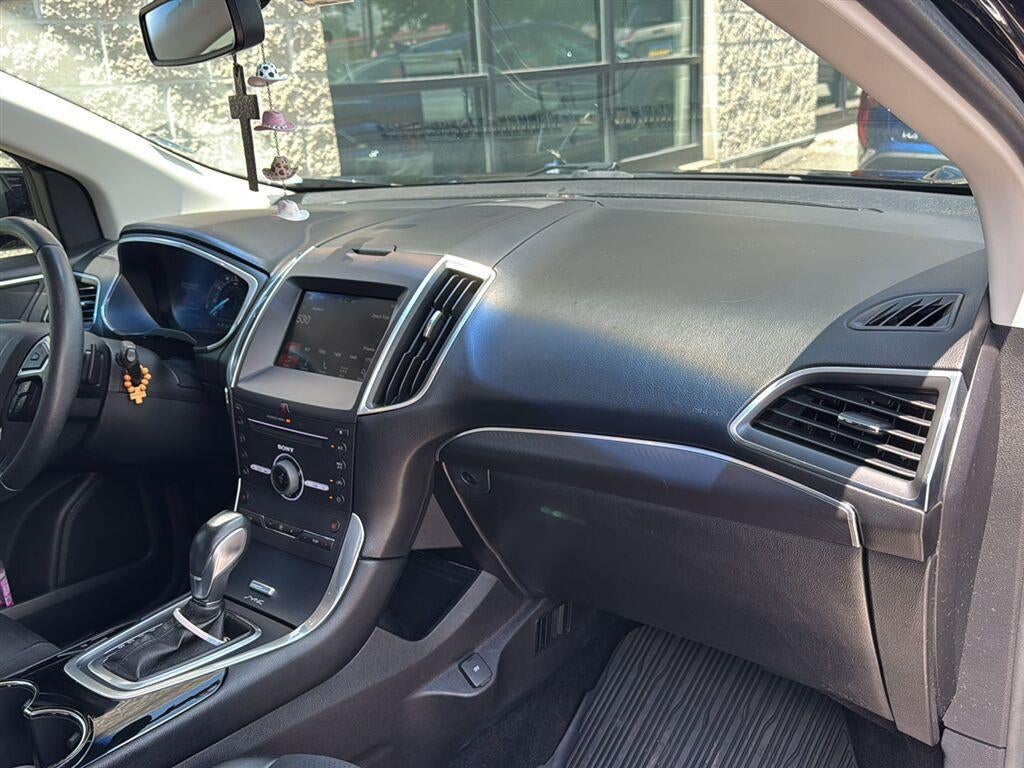 2016 Ford Edge Sport