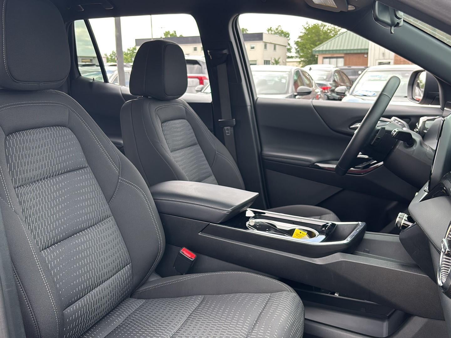 2025 Chevrolet Equinox AWD LT