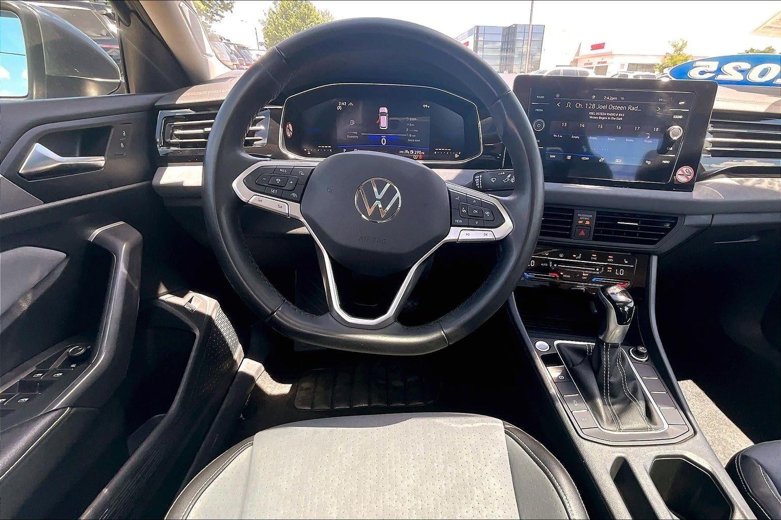 2025 Volkswagen Jetta SE