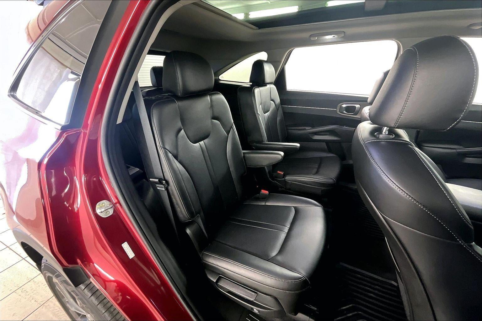 2023 Kia SORENTO X-LINE EX