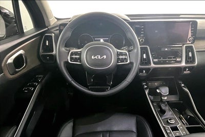 2023 Kia SORENTO X-LINE EX