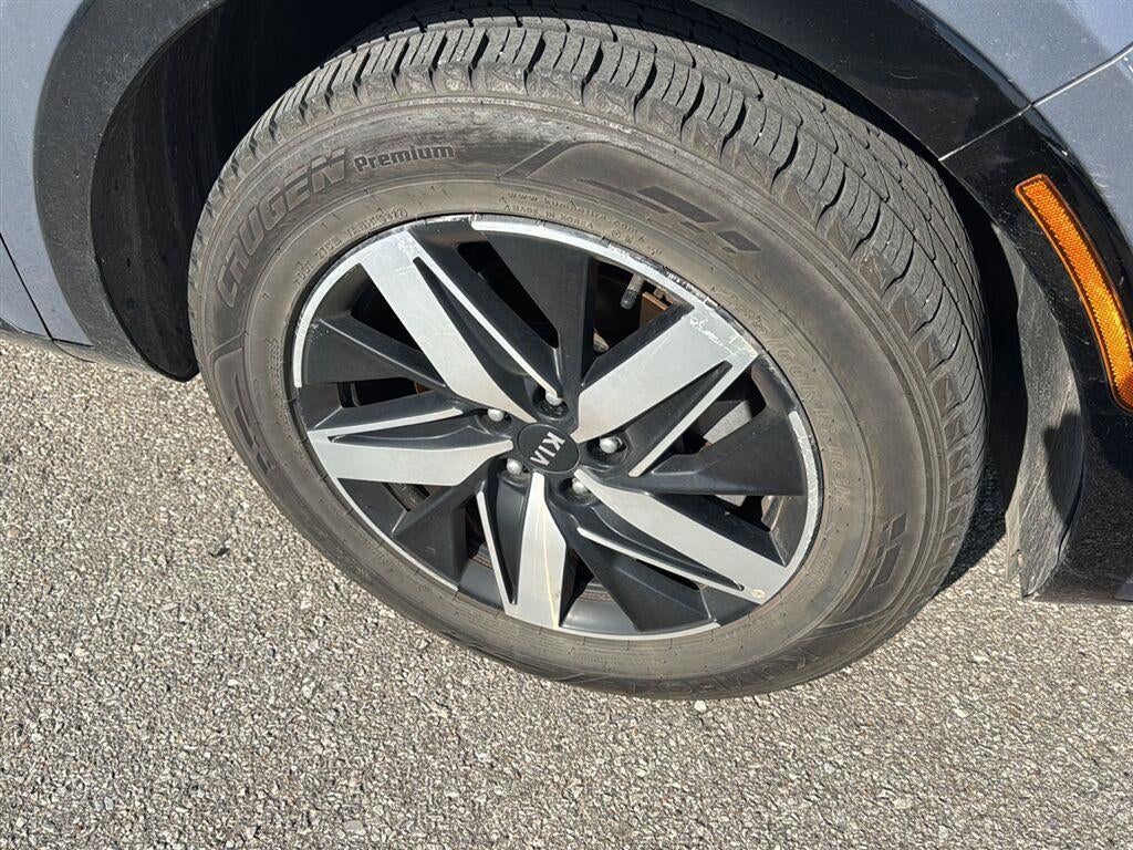 2021 Kia Sorento S