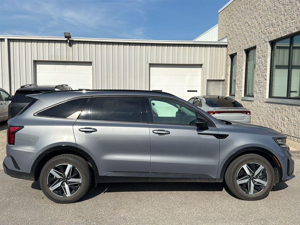 2021 Kia Sorento S